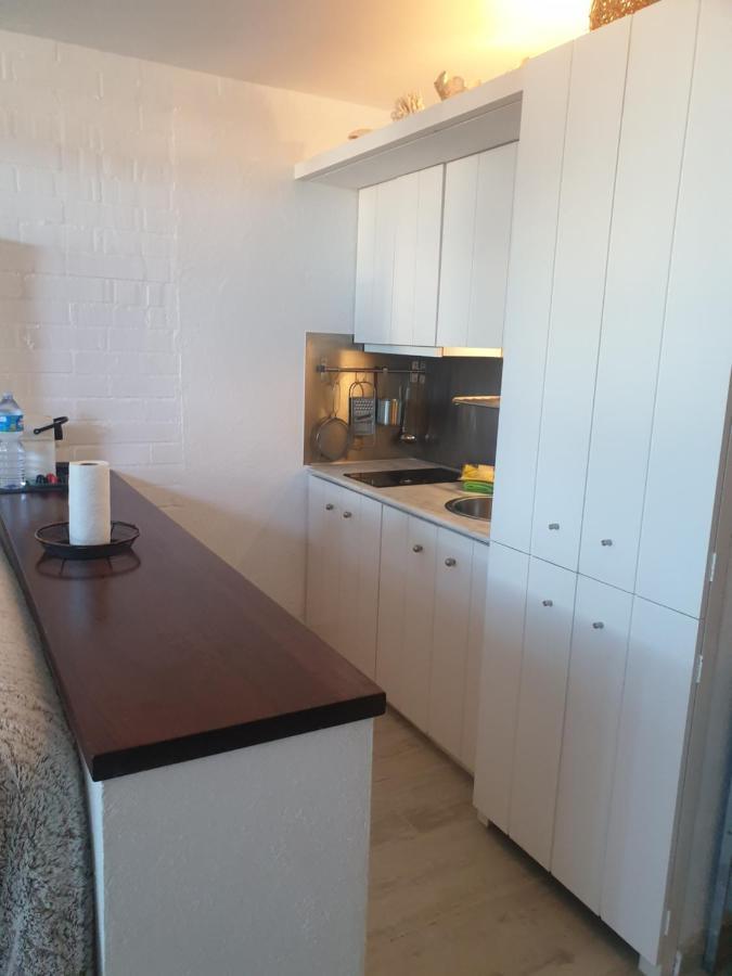 Precioso Apartamento Con Hermosas Vistas Apartment กาดาเกส ภายนอก รูปภาพ