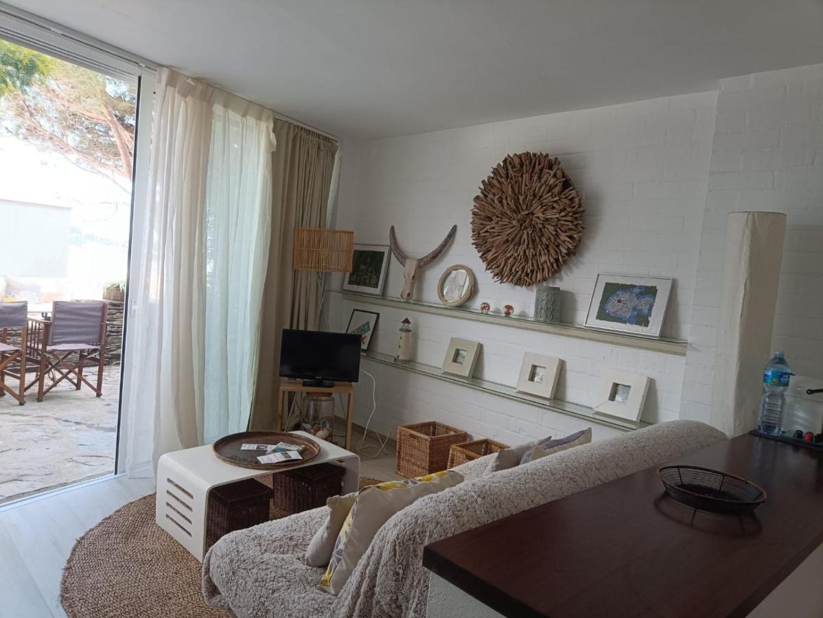 Precioso Apartamento Con Hermosas Vistas Apartment กาดาเกส ภายนอก รูปภาพ