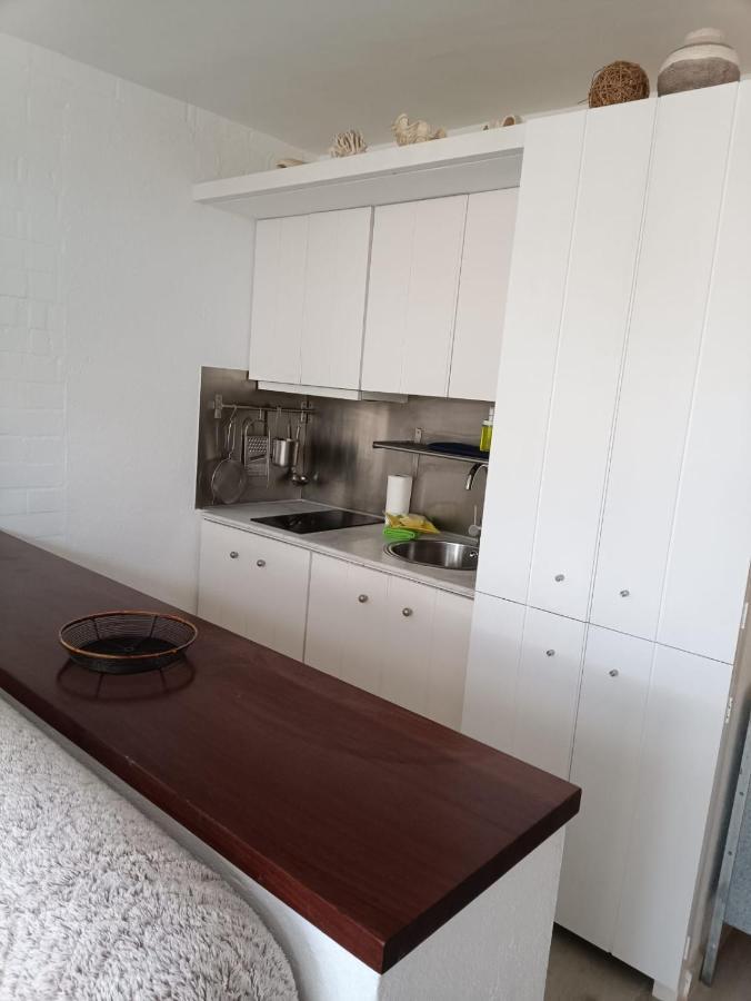 Precioso Apartamento Con Hermosas Vistas Apartment กาดาเกส ภายนอก รูปภาพ